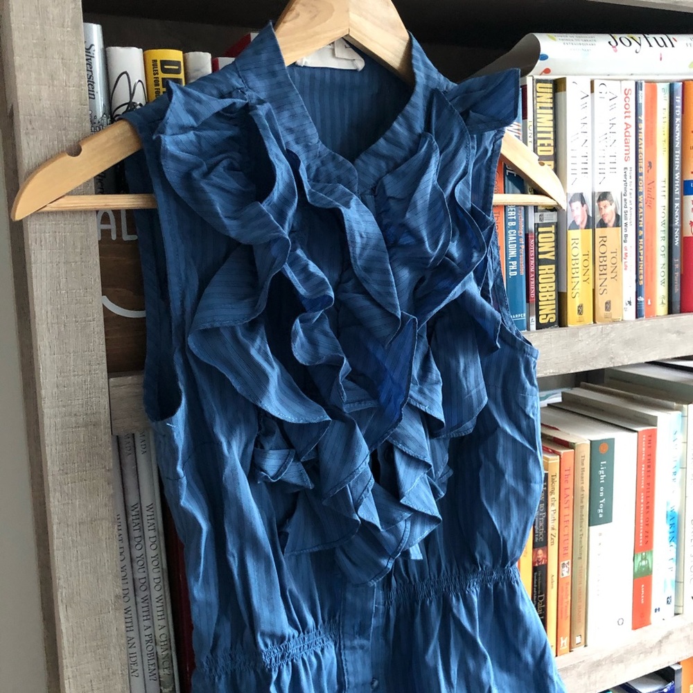 Cute Blue Ruffle Top Size 2 View 3